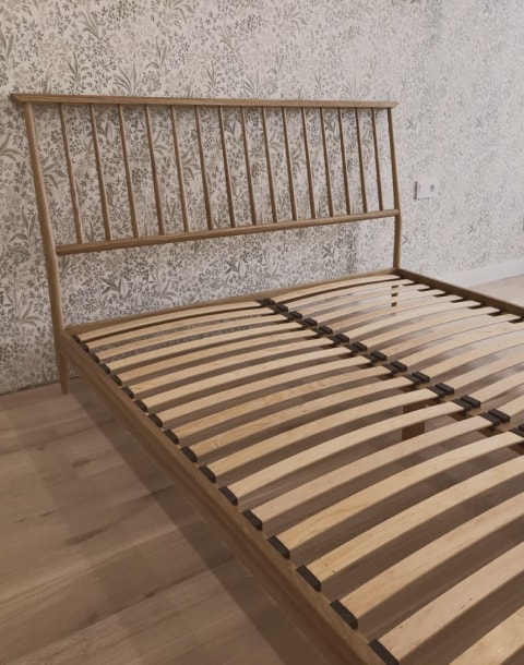 Кровати и диваны