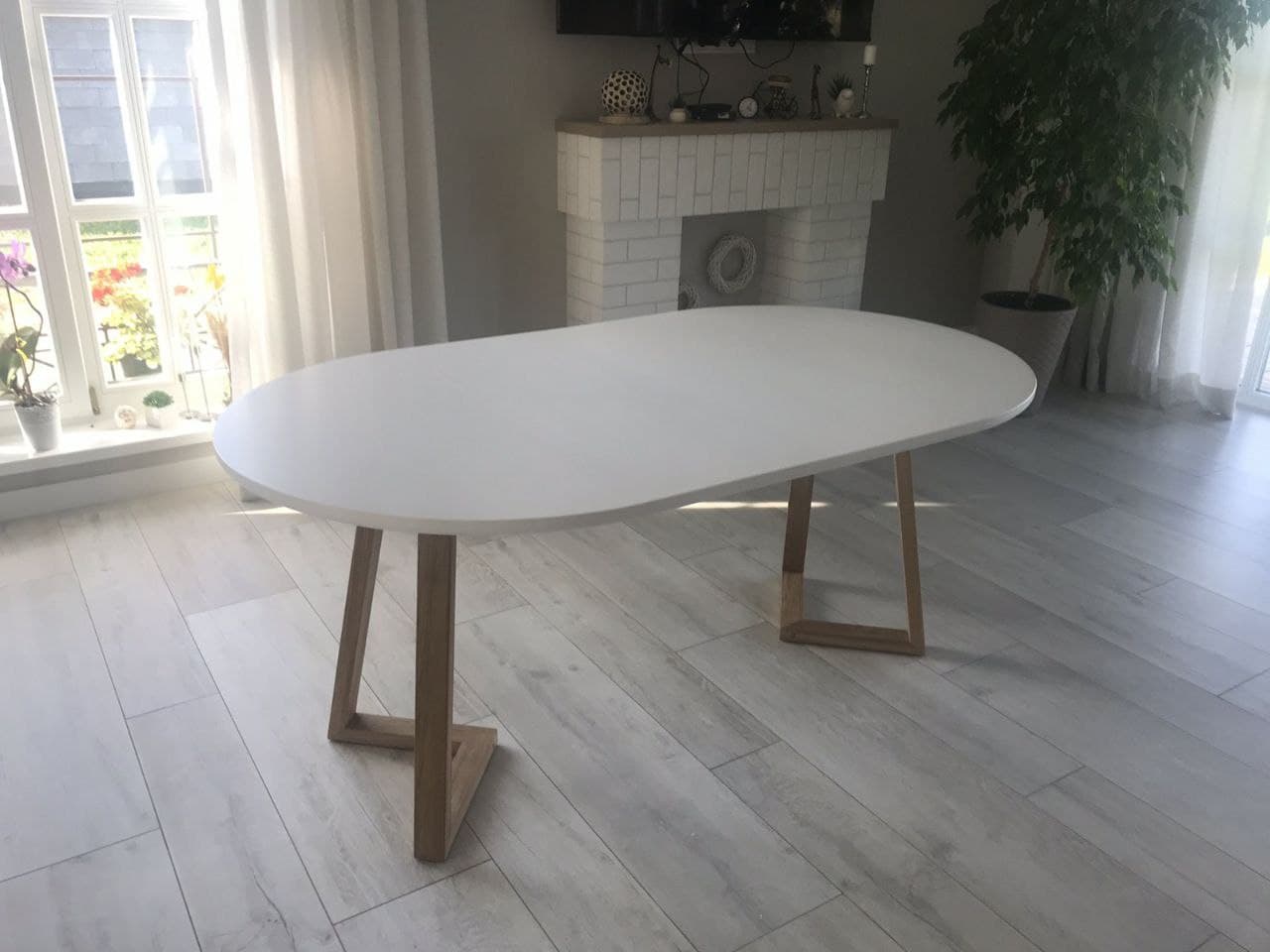 Обеденный стол из дуба 0301