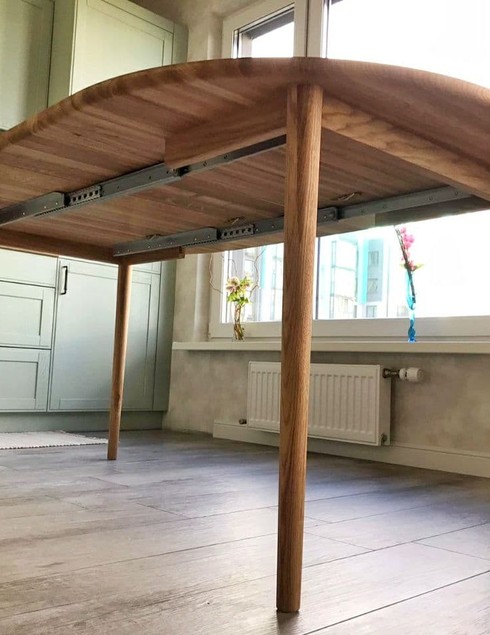 Обеденный стол из дуба 0303