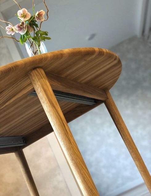 Обеденный стол из дуба 0303