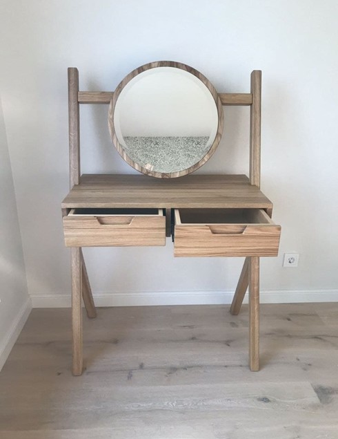 Трюмо из дуба 0304