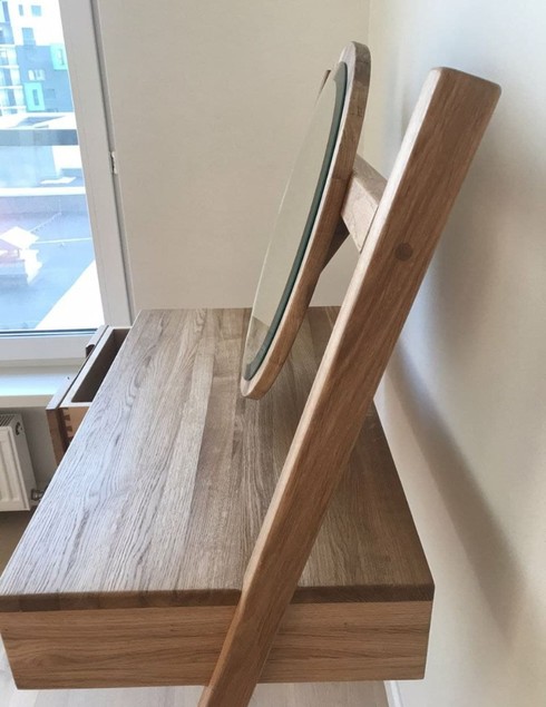 Трюмо из дуба 0304