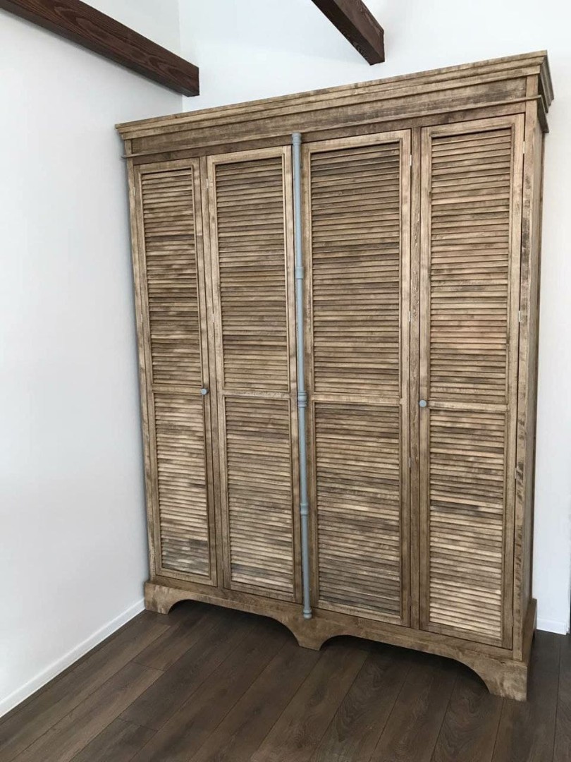 Шкаф из березы