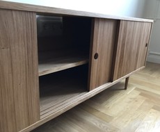 Тумба под TV 0211