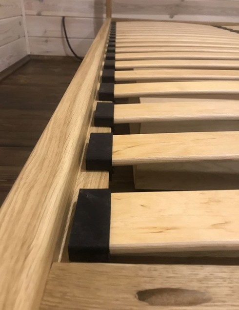 Кровать из дуба 0101