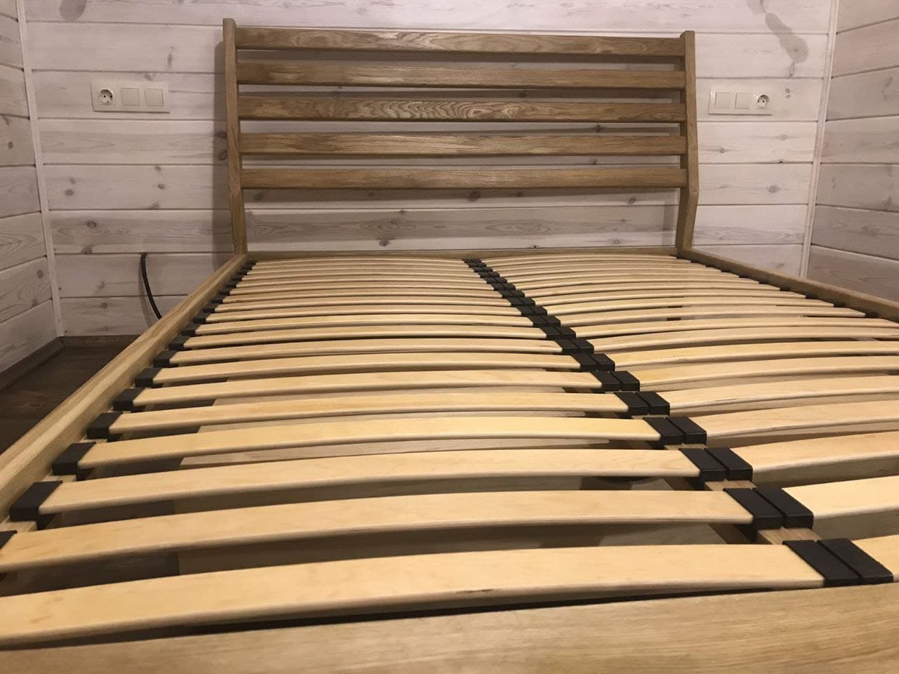 Кровать из дуба 0101