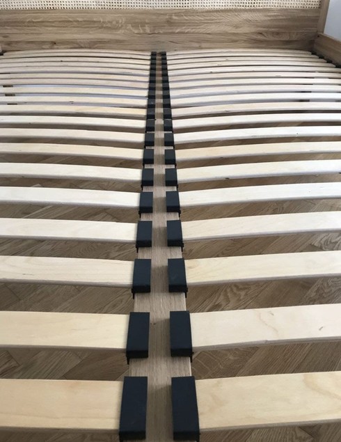 Кровать из дуба 0102