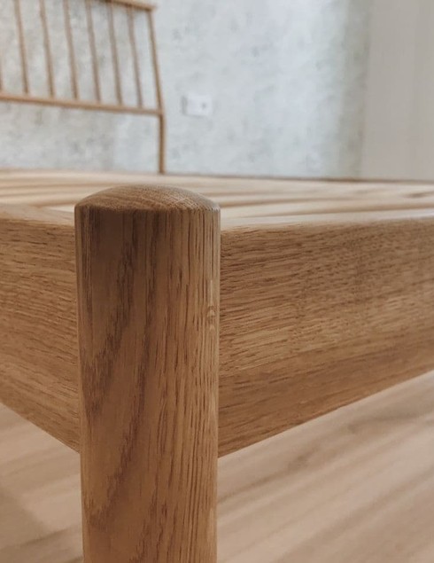 Кровать из дуба 0103