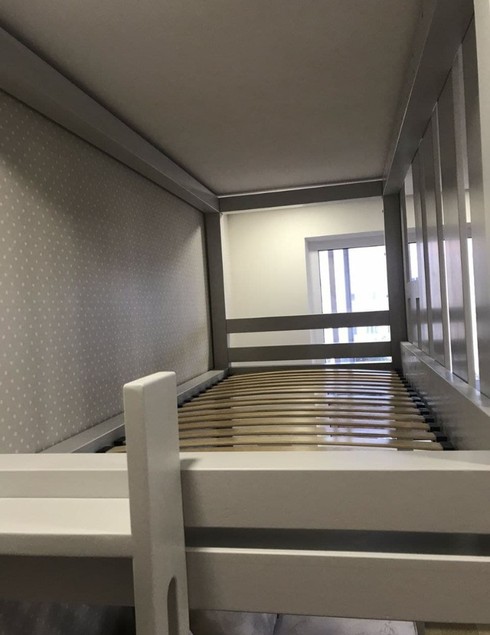 Кровать-чердак из березы