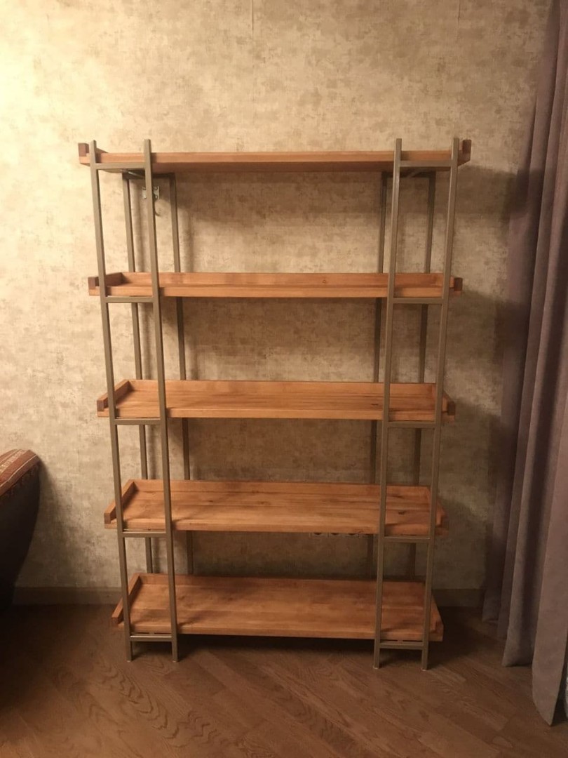 Стеллаж из березы